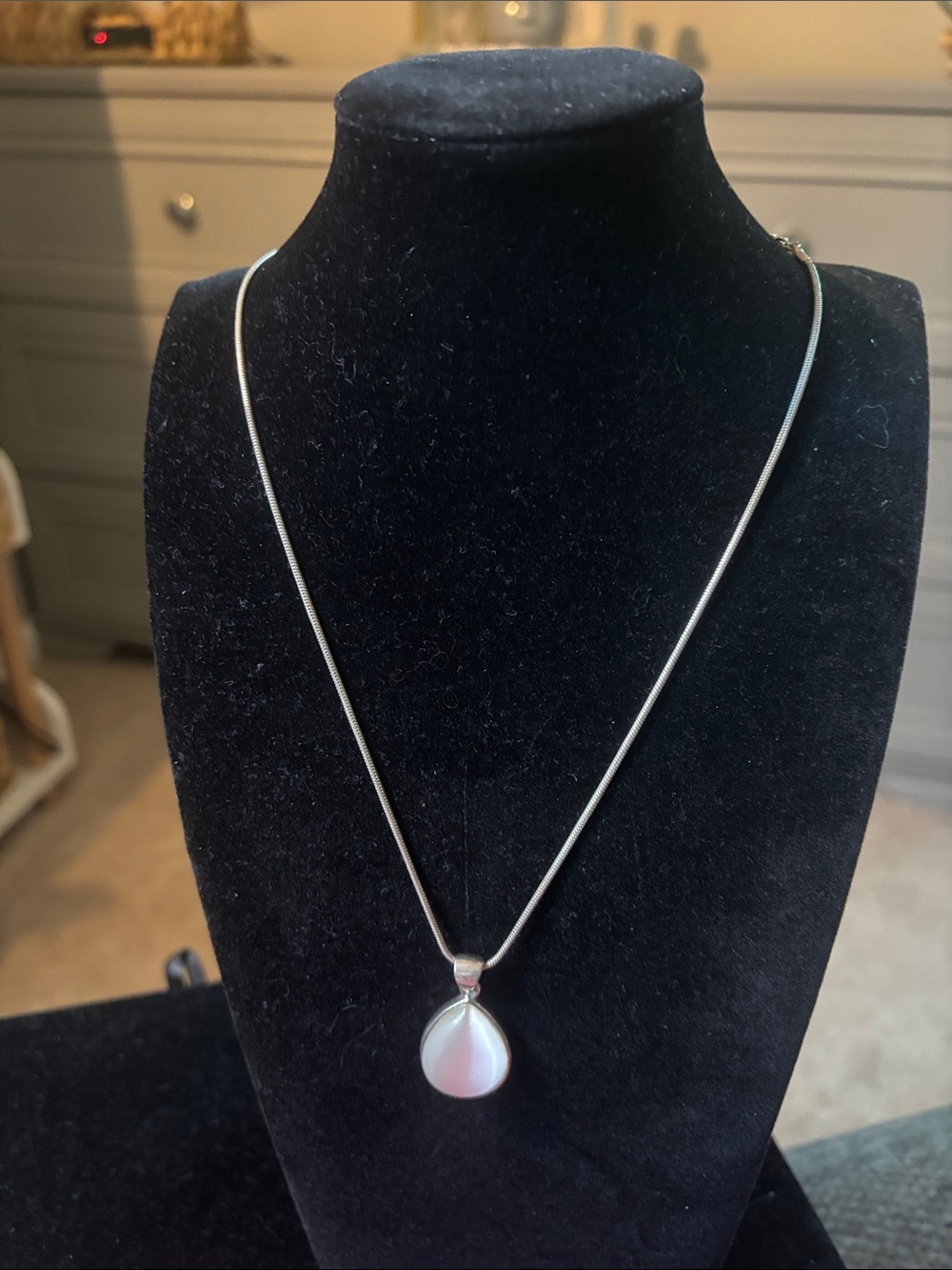 Silvertone Teardrop Mother-of-Pearl Pendant Necklace - White